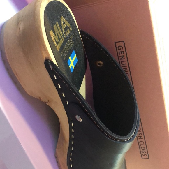 MIA CLOGS Alma size 39 EU/ 7 US in black - Picture 3 of 7